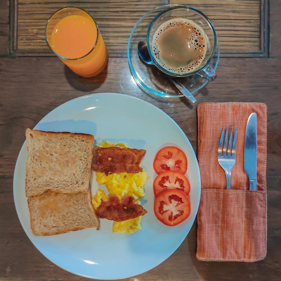 치앙마이 Awana House B&B 외부 사진