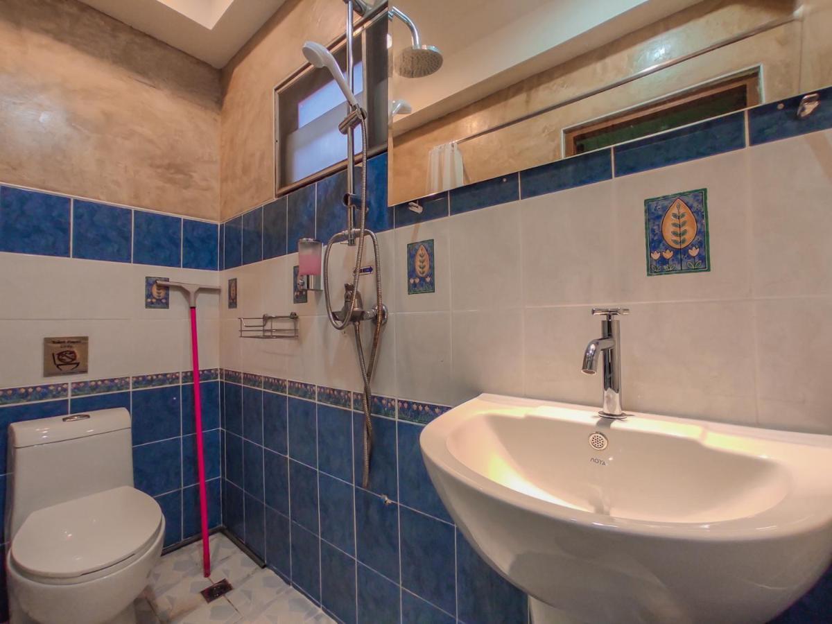 치앙마이 Awana House B&B 외부 사진