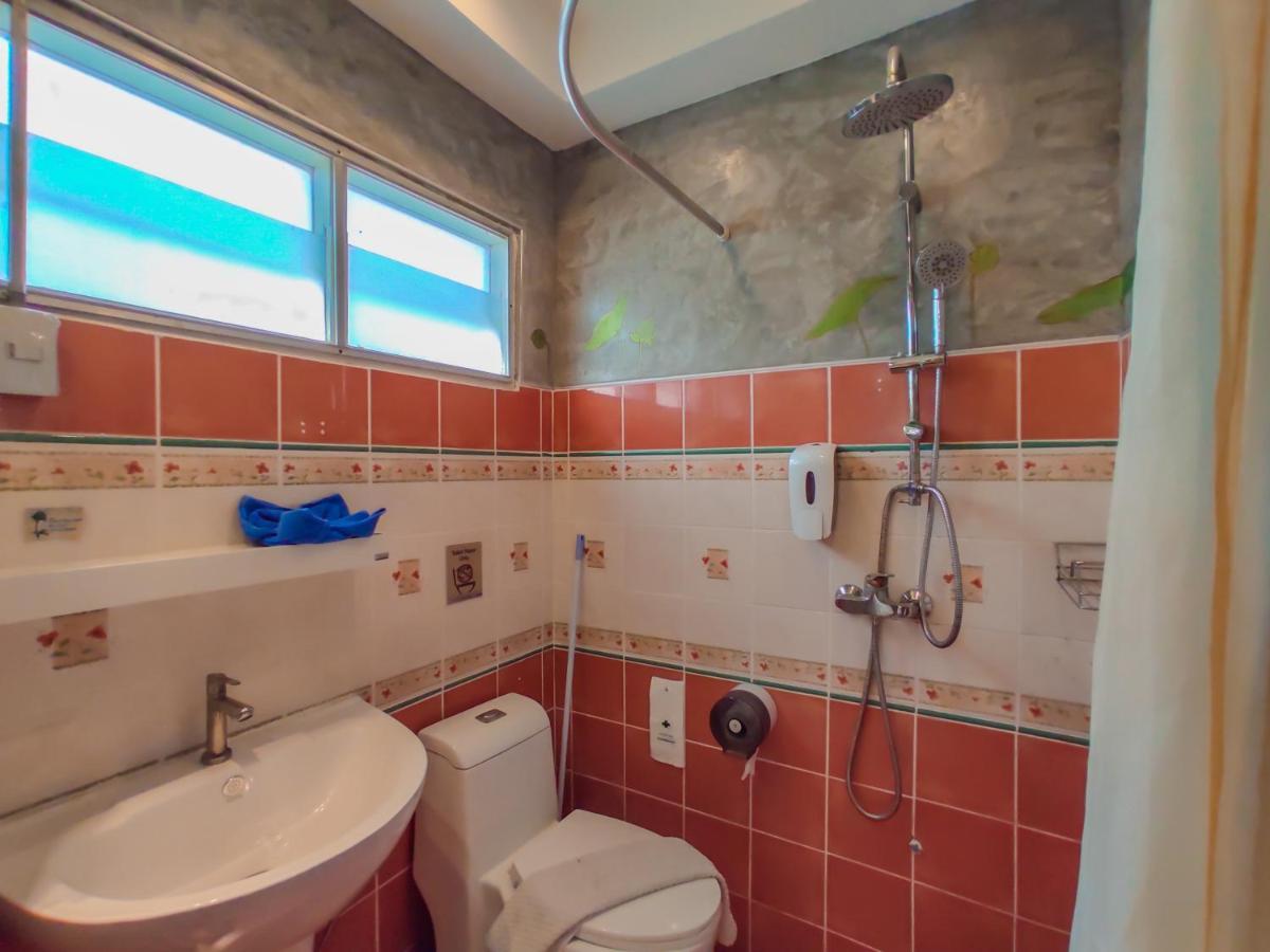 치앙마이 Awana House B&B 외부 사진